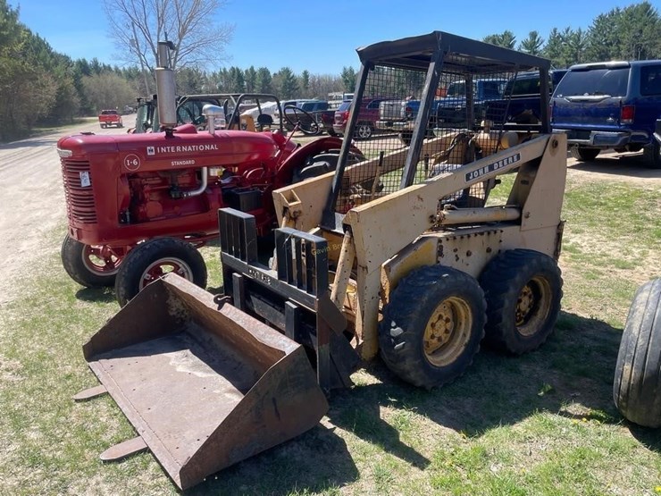 john-deere-24-image-1