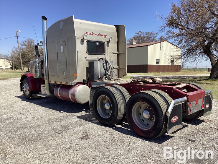 1999-peterbilt-379-image-7