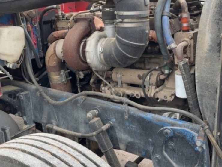 1990-peterbilt-379-image-11