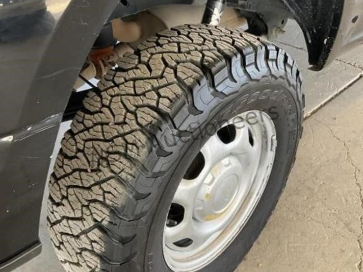 2017-ford-f150-image-8