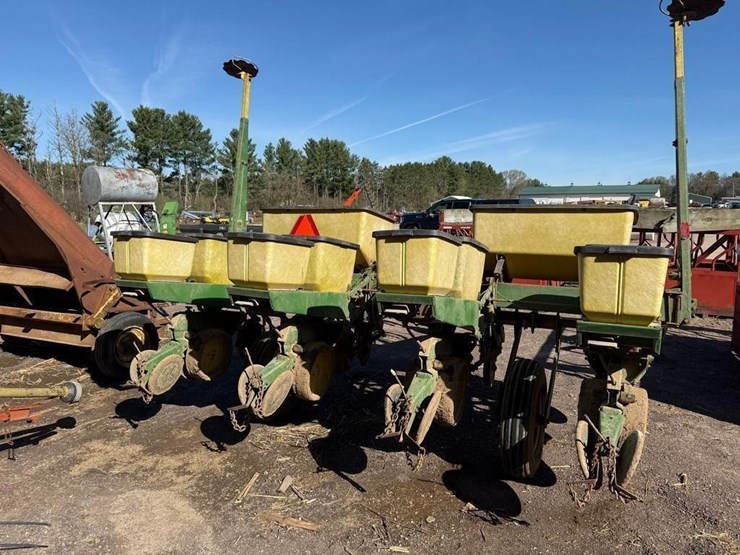 john-deere-7000-image-3