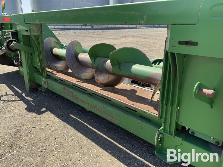 2013-john-deere-608c-image-16