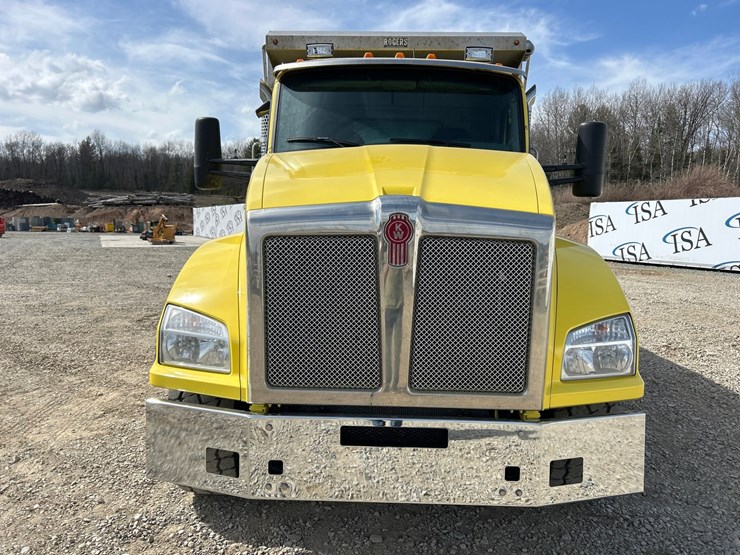 2019-kenworth-t880-image-9