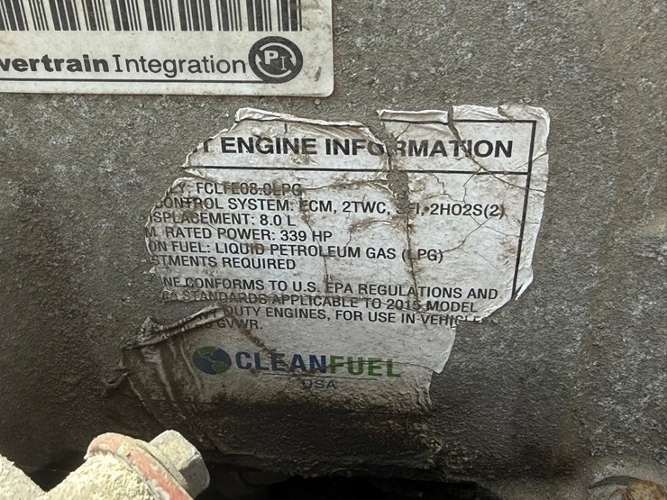 #1174-•-2015-freightliner-cab-and-chassis-image-29