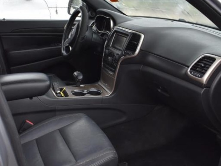 2014-jeep-grand-cherokee-image-8