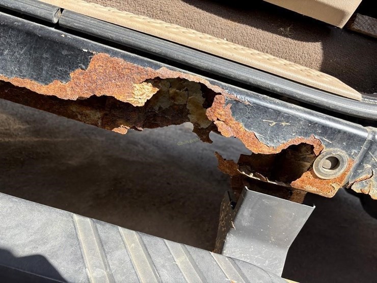 2001-ford-excursion-image-10