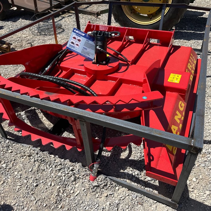 #1408 • Heavy Duty Rotary Brush Cutter