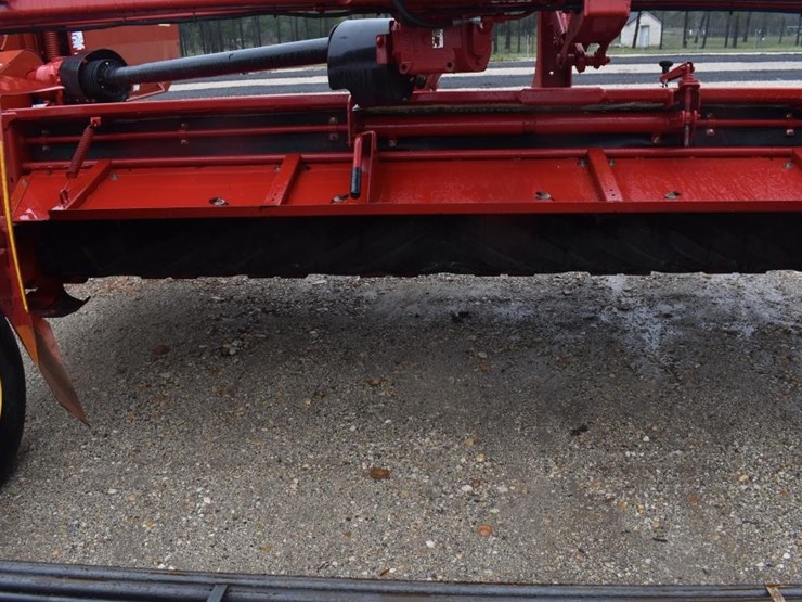 new-holland-313-image-10