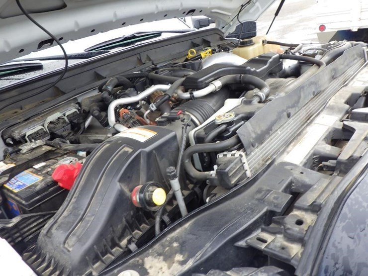 2016-ford-f550-image-11