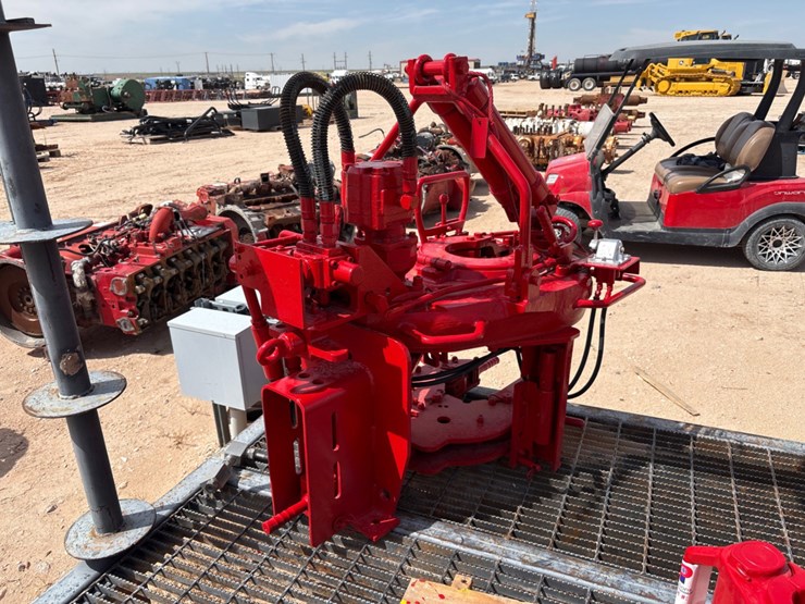 westco-4500-hydraulic-tubing-tong-image-3