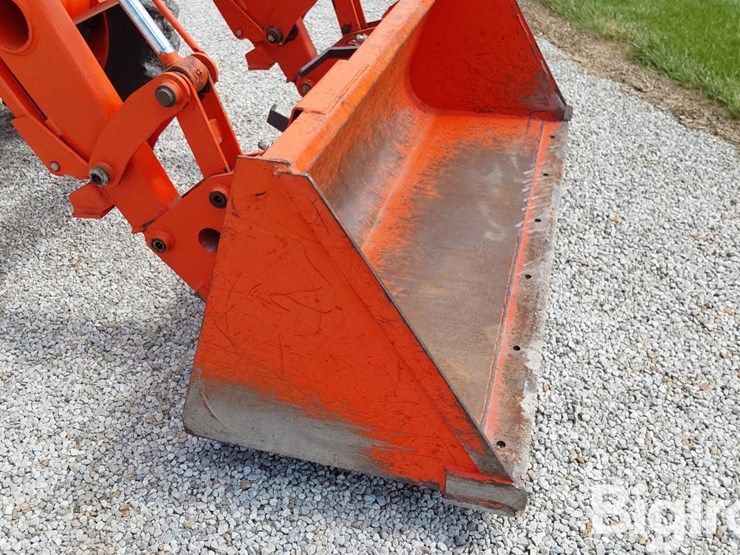 kubota-m7040d-image-19