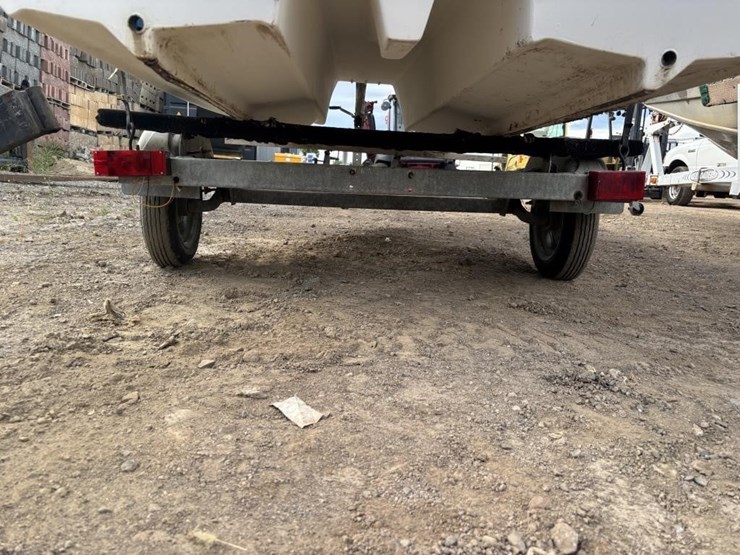 1988-livingston-boat-&-trailer-image-23