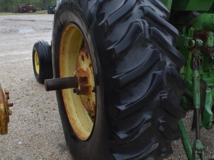 john-deere-4630-image-10