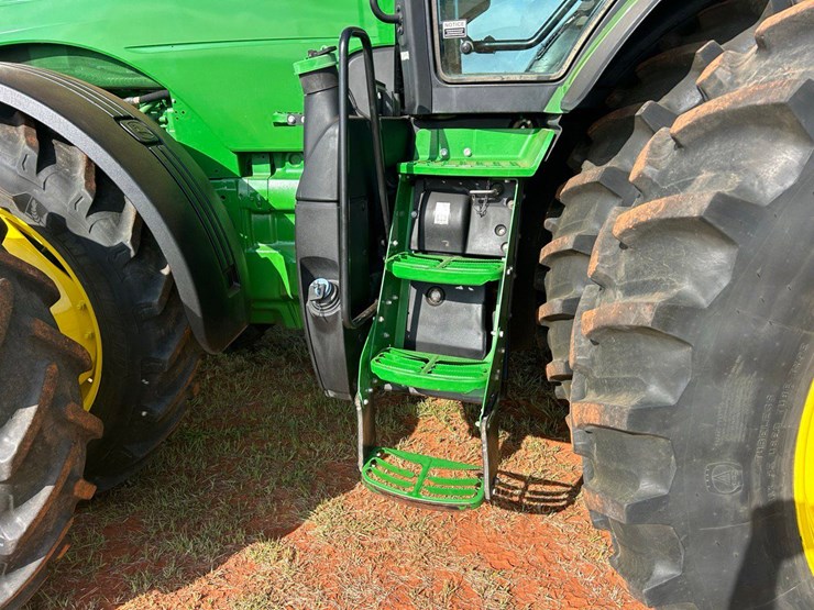 2016-john-deere-8345r-image-18
