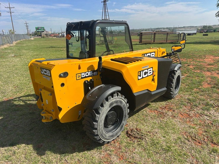 2024-jcb-505-20-image-10