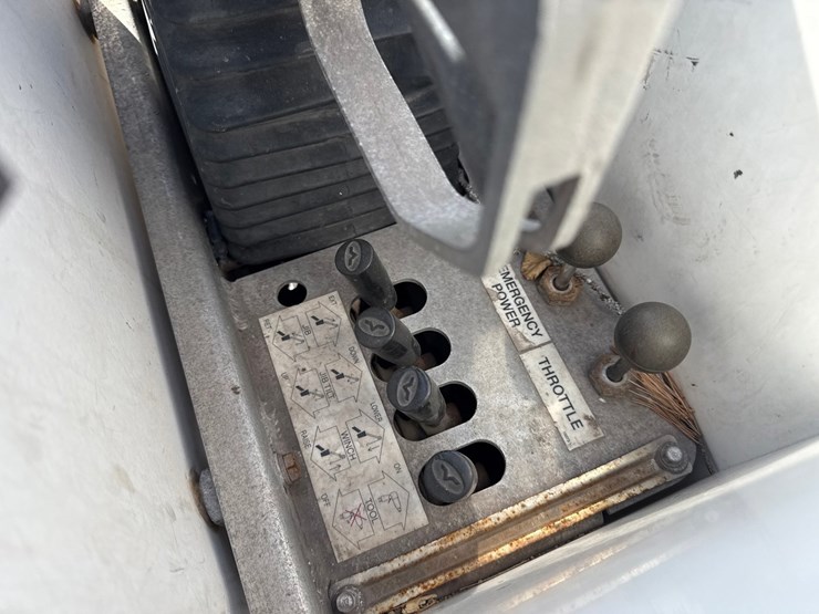 international-4400-sba-image-32