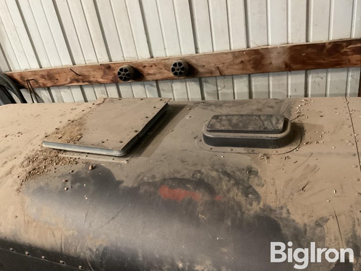 peterbilt-359-image-9