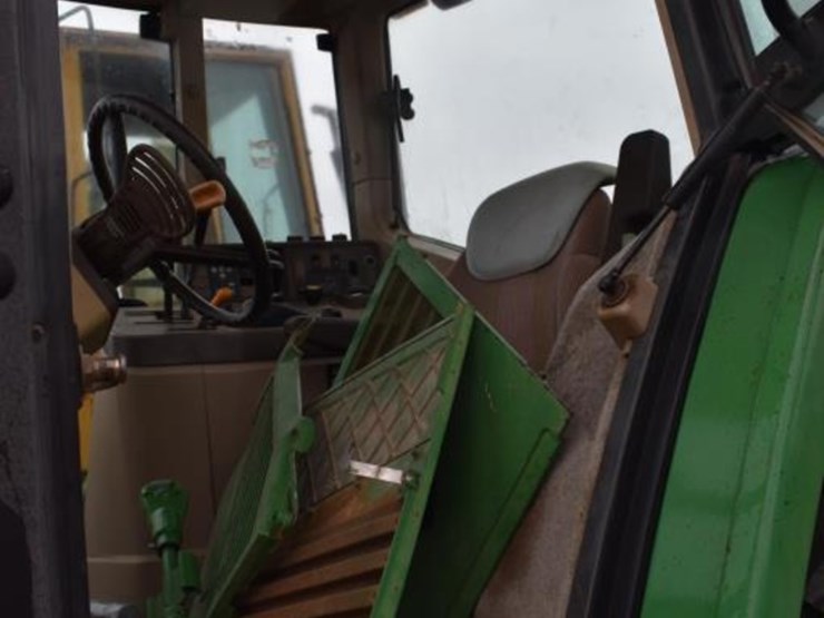 john-deere-6410-image-13