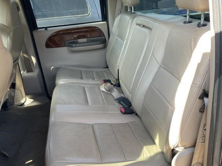 2004-ford-f250-image-11