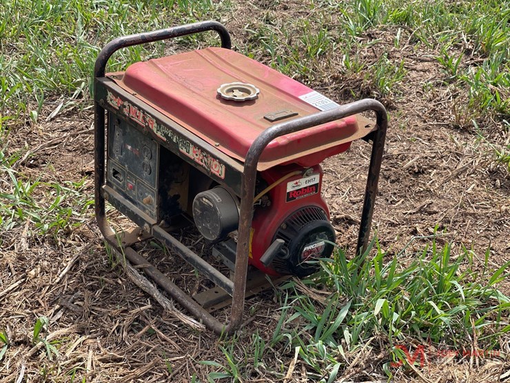 robin-eh17-portable-generator-image-2