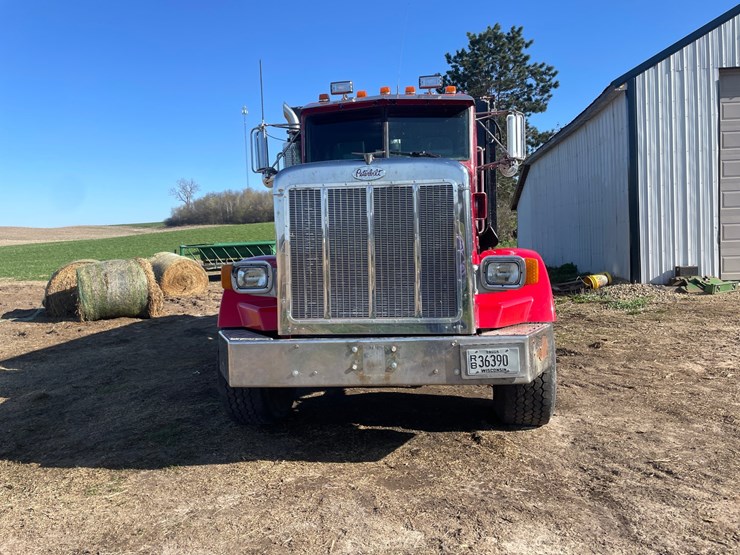 1998-peterbilt-378-image-2