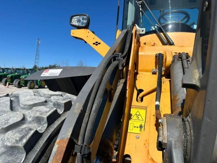 2019-volvo-l60h-image-50