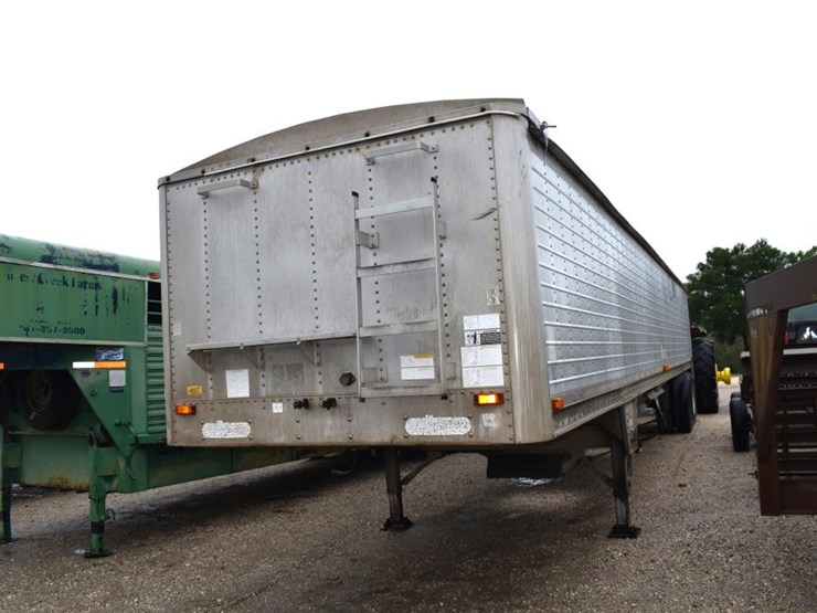 1996-wilson-grain-trailer-image-2