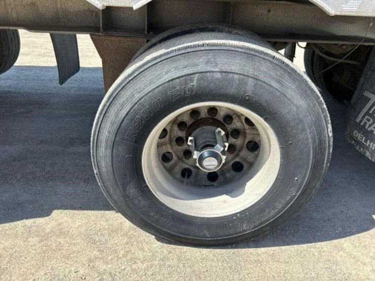 2008-titan-53-ft-image-25