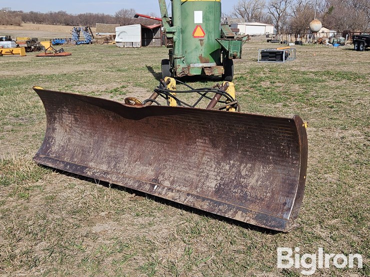 degelman-10std-image-1