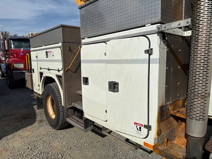 international-4400-sba-image-49