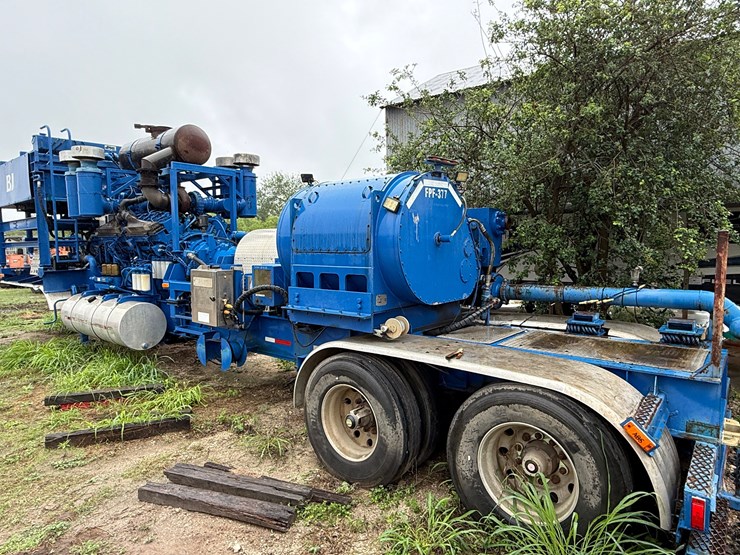 2007-rhino-tc50-2250-hp-triplex-frac-pump-mtd-on-t/a-trailer-image-13