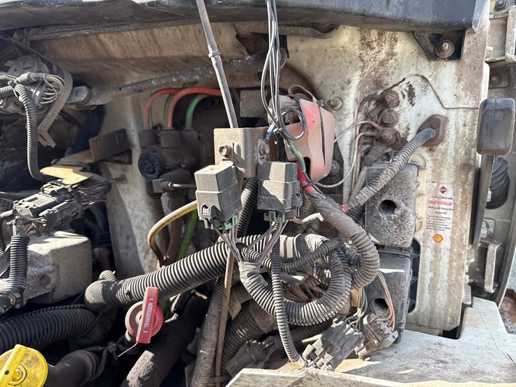 international-4400-sba-image-9