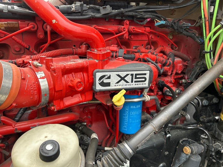 2019-kenworth-t880-image-58