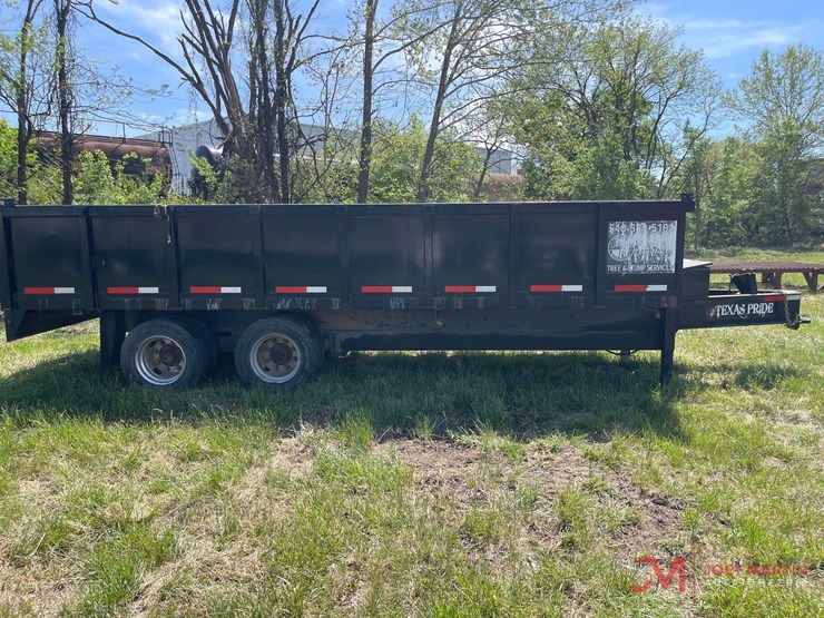 2023-texas-pride-image-2