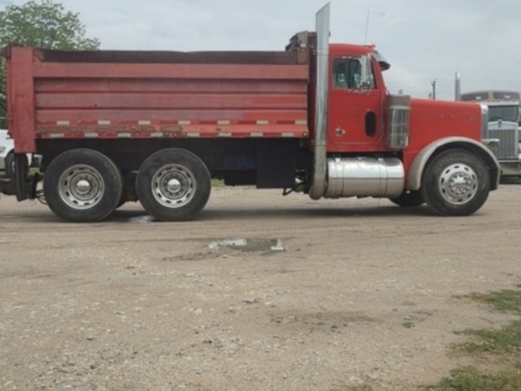 1990-peterbilt-379-image-2