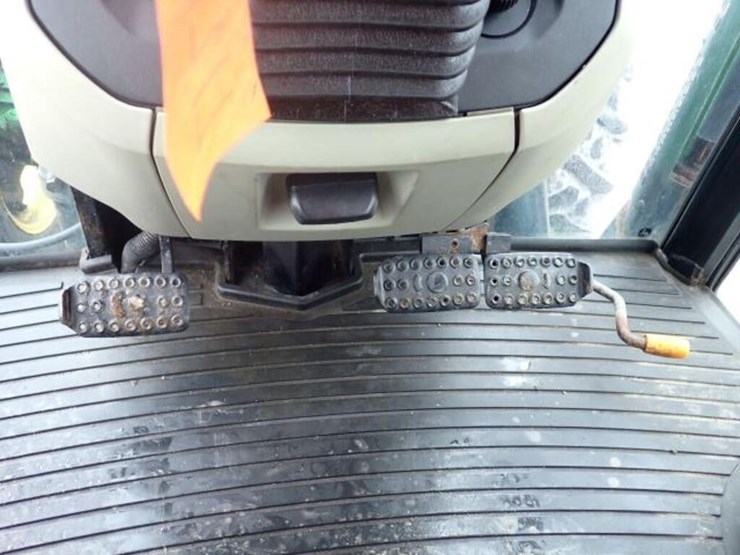 2016-john-deere-5085e-image-18