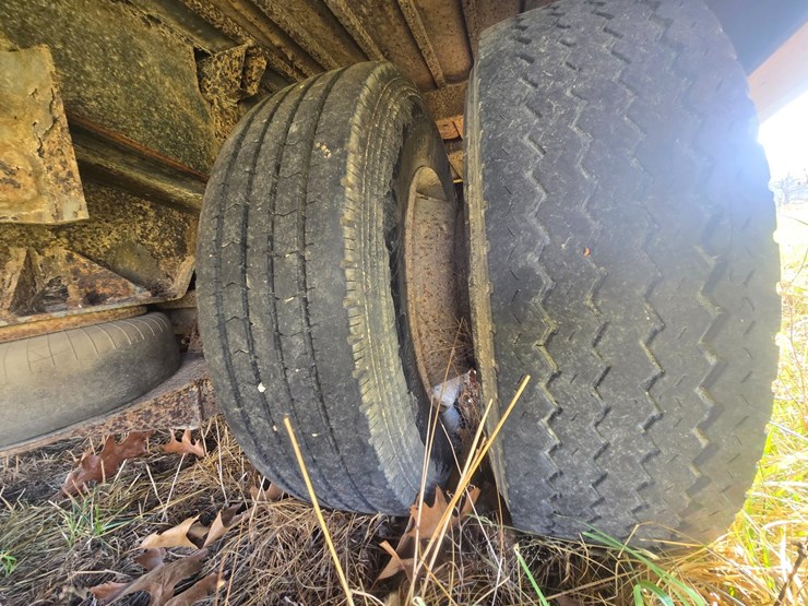 #23784-•-1994-landoll-48'-flatbed-trailer-image-48