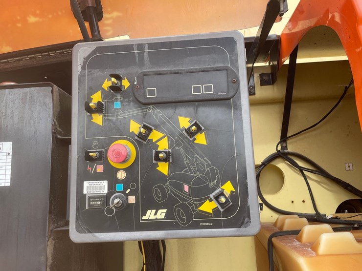 2007-jlg-860sj-image-15