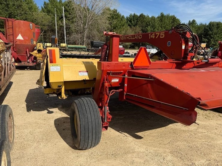 new-holland-1475-image-9