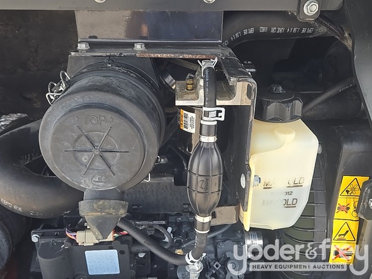 2021-bobcat-e35-image-43