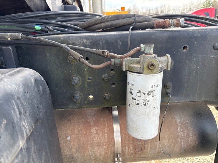 gmc-topkick-c8500-image-25