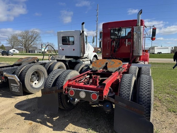 2007-kennworth-t800-semi-tractor-image-8