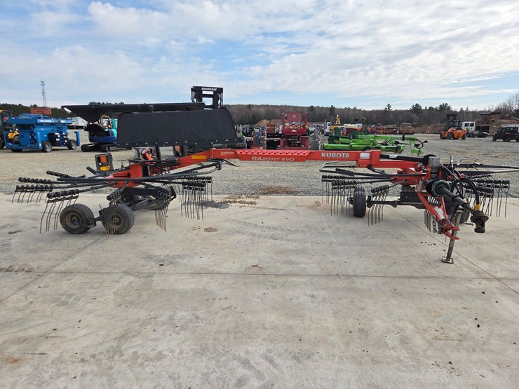 2015-kubota-ra2071t-evo-image-6