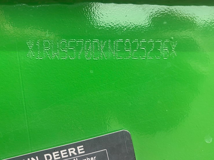 2022-john-deere-9rt-570-image-32