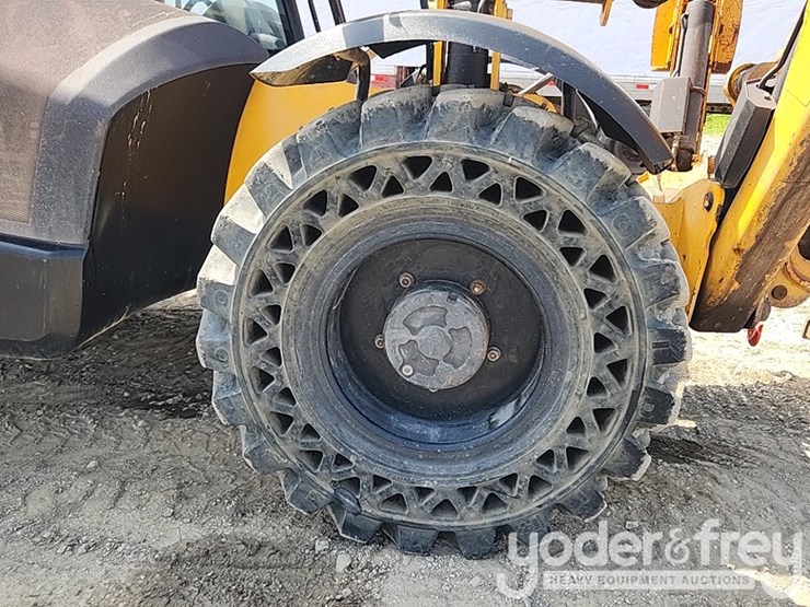 2016-jcb-510-56-image-10
