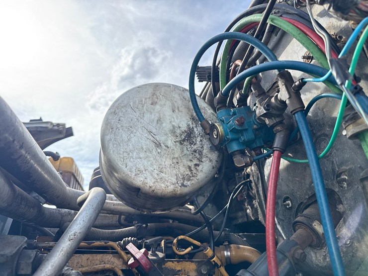 gmc-topkick-c8500-image-16