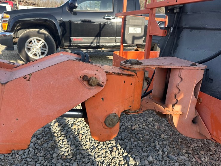 2007-jlg-400s-image-16