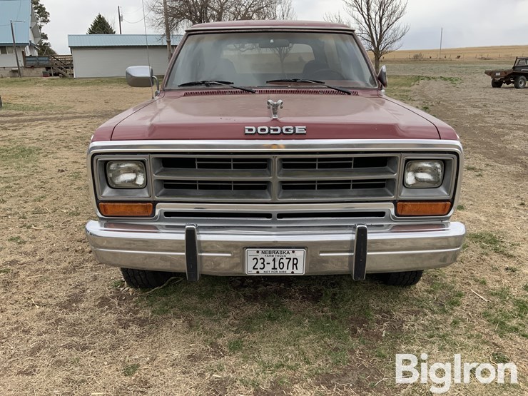 1988-dodge-ram-charger-image-2