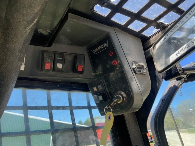 caterpillar-257b3-image-11