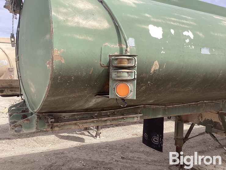 1968-fruehauf-trailer-image-9